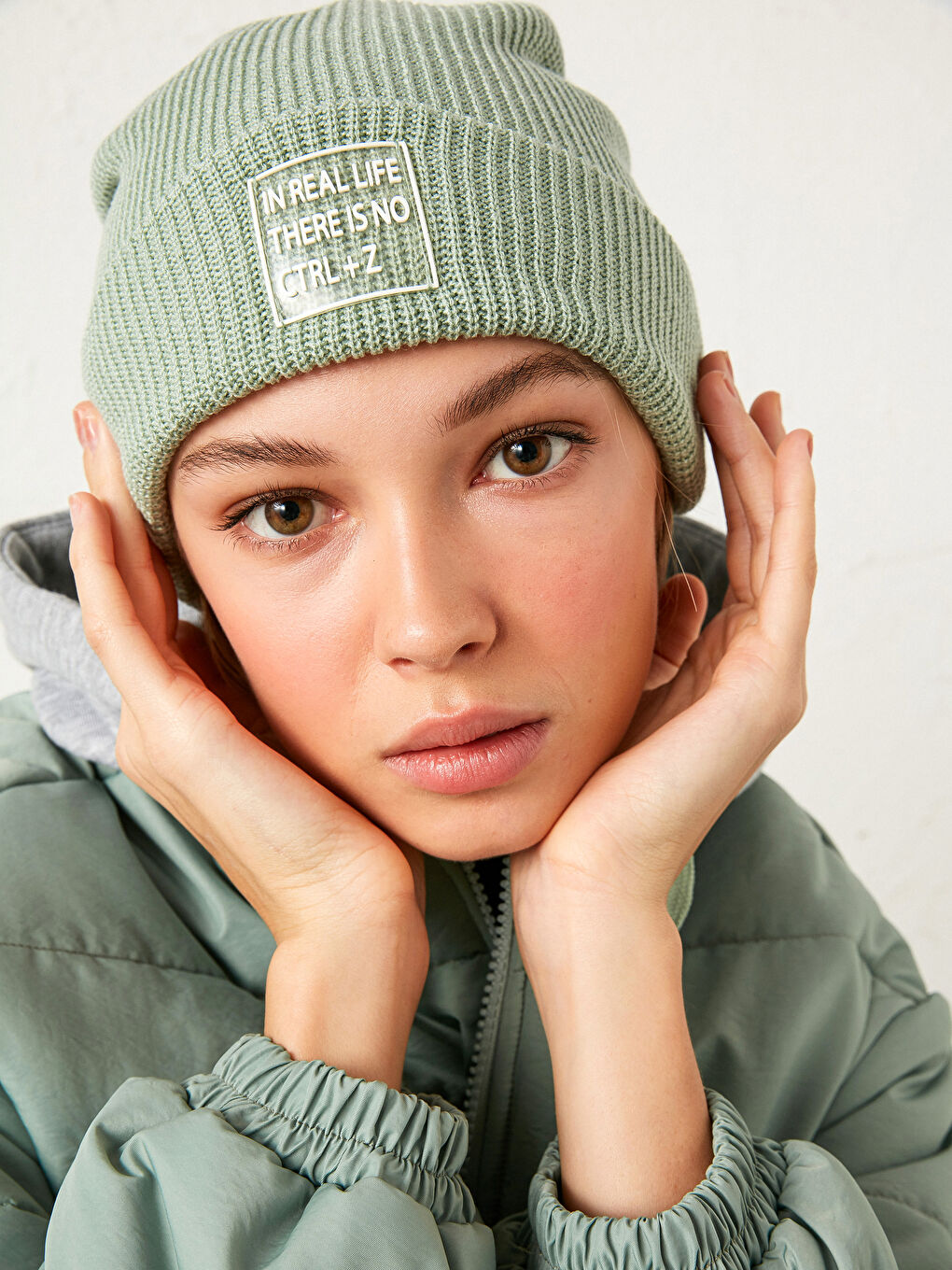 Yeşil Kadın Triko Bere-3