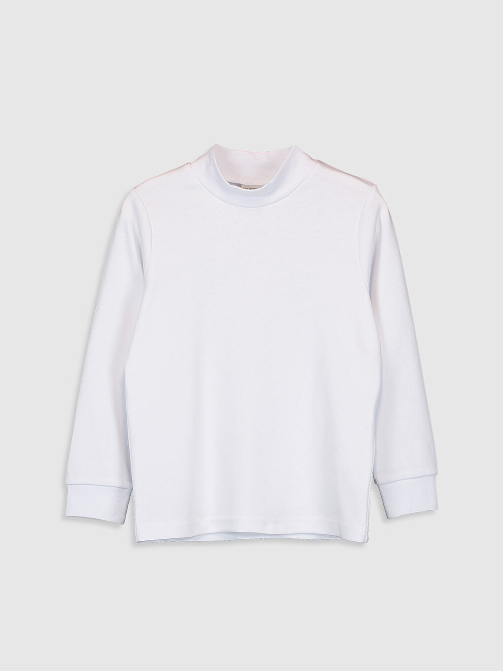 Базовая футболка для мальчика