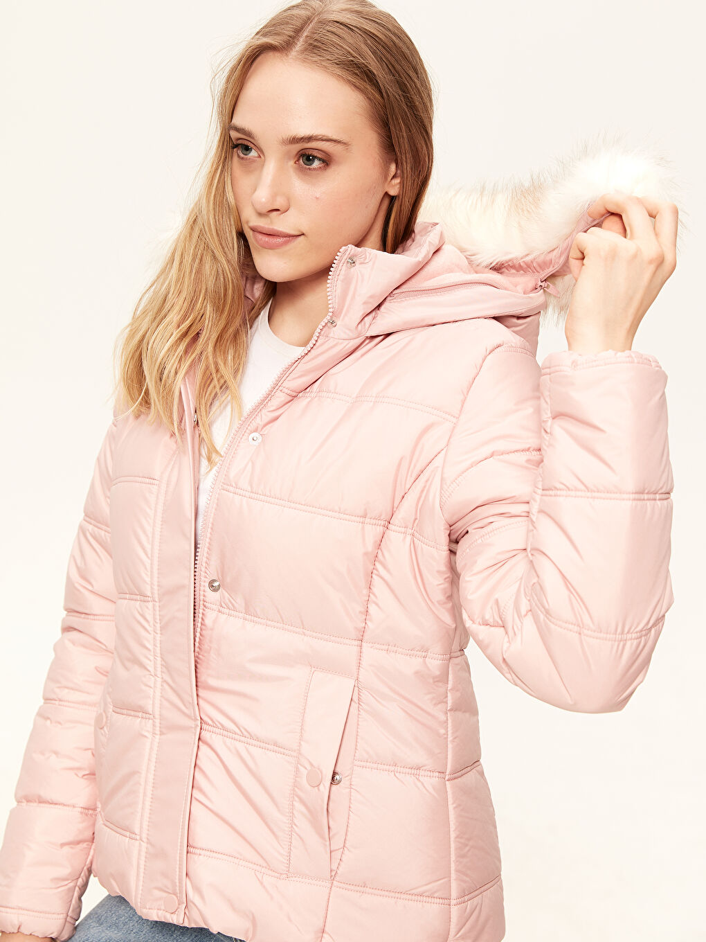 Pembe Kapüşonlu Şişme Mont-5