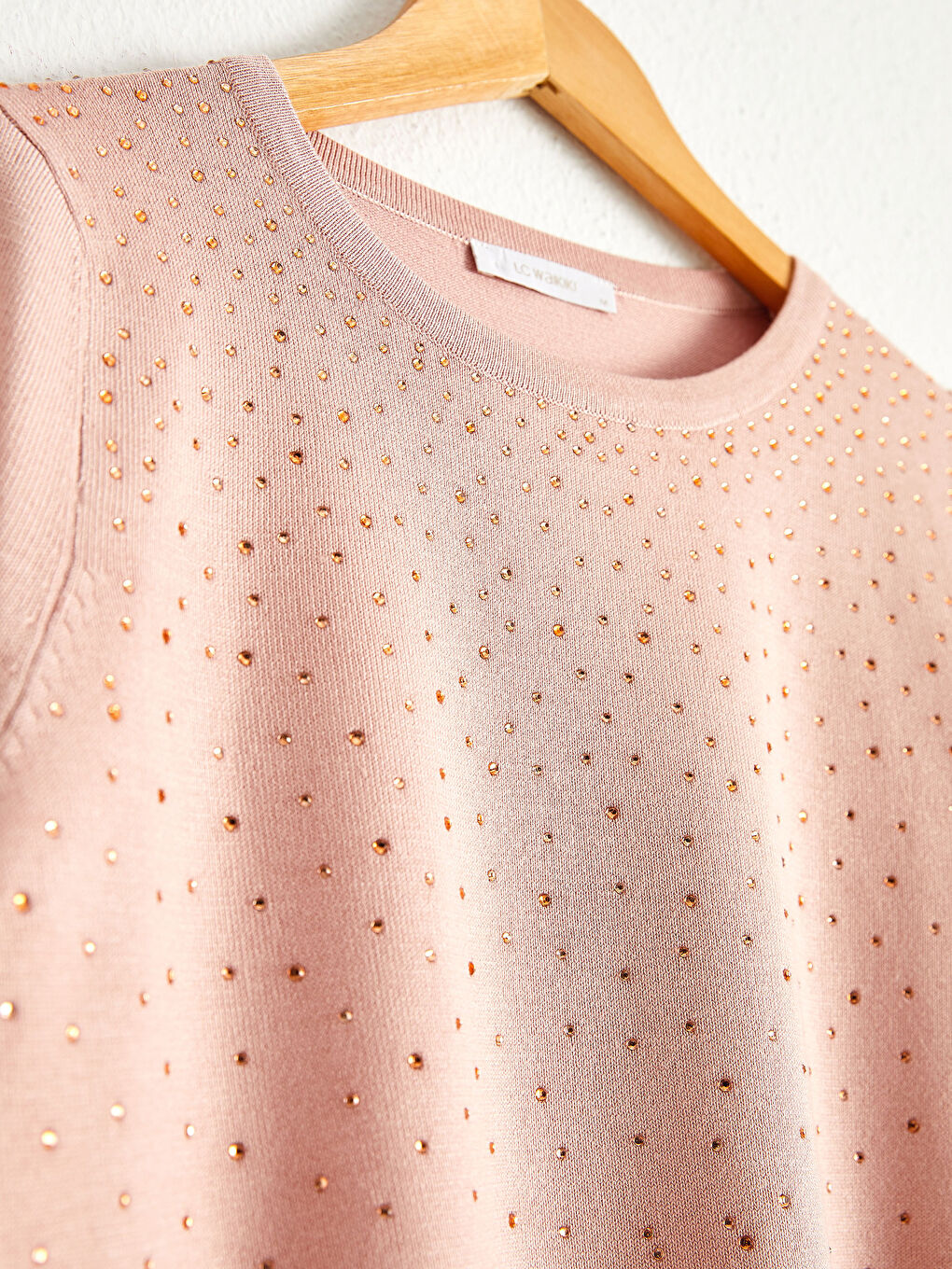 Яскравий трикотажний светр-3