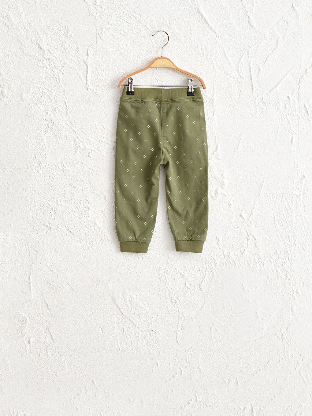 بنطلون جوجر للبنات الرضع بطبعة من قماش الجبردين بخصر مطاطي-1