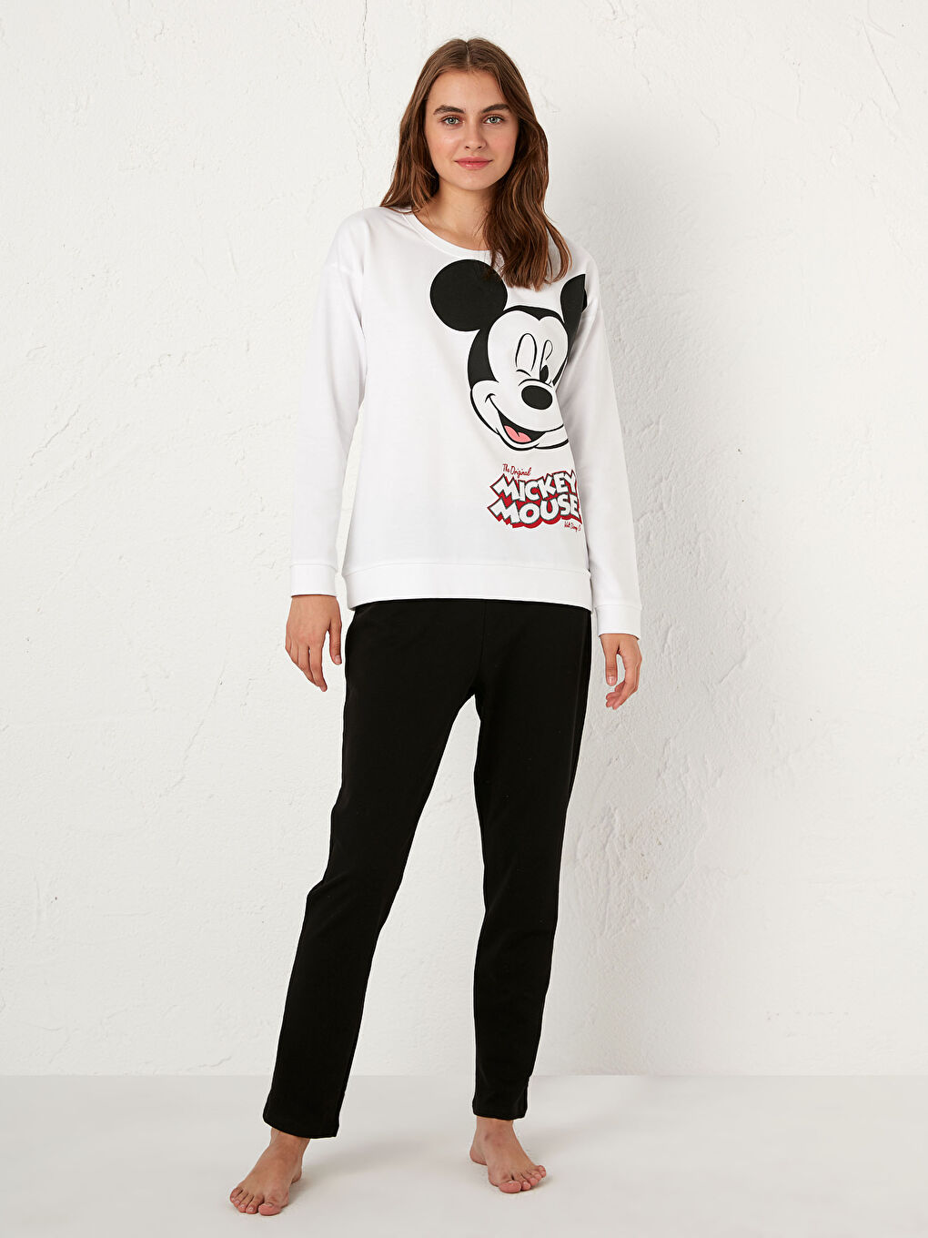 Beyaz Mickey Mouse Baskılı Pamuklu Pijama Takımı