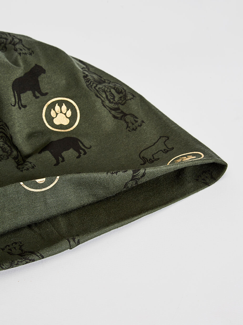 Шапка из трикотажа с принтом для мальчика-3