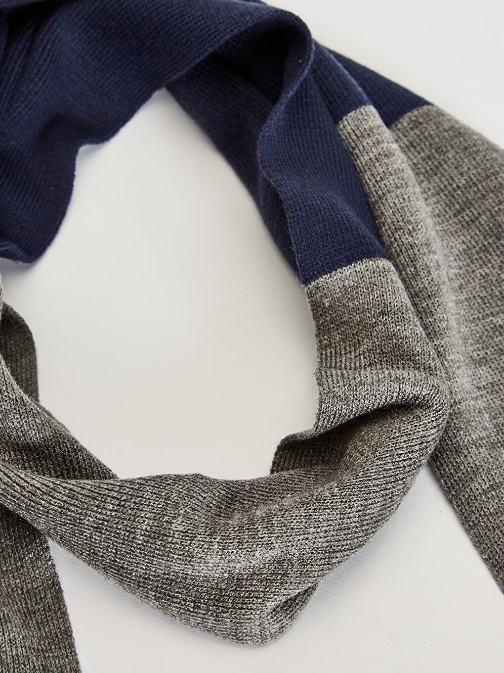 Gri Erkek Çocuk Triko Atkı Bere ve Eldiven-3