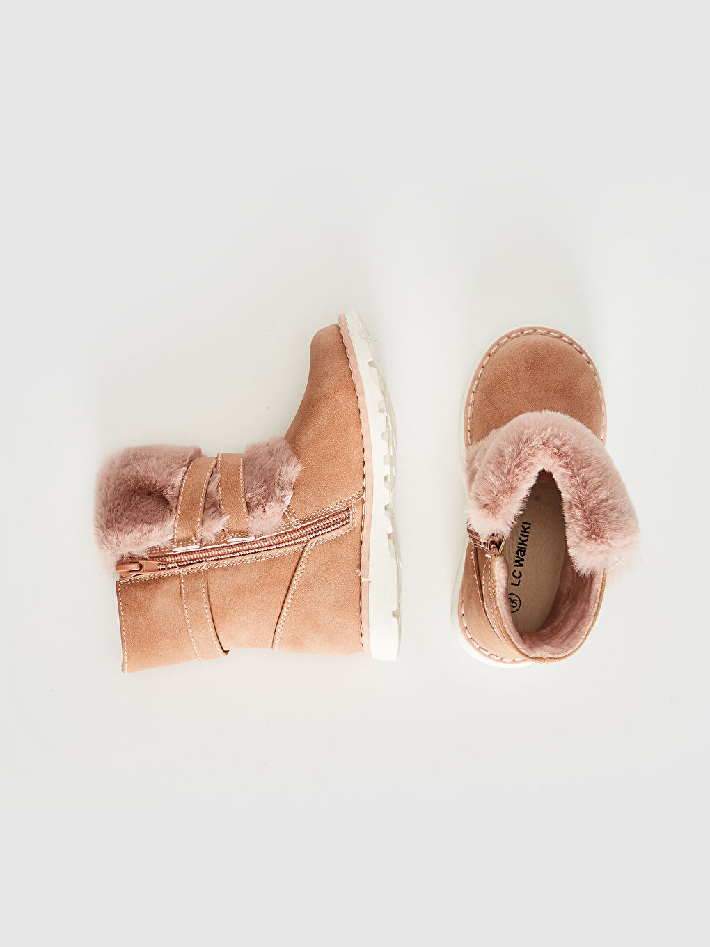 Қыз балаға арналған плюшпен безендірілген етік-2