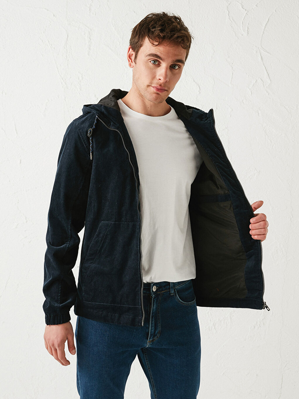 Lacivert Dik Yaka Kapüşonlu İnce Mont-3