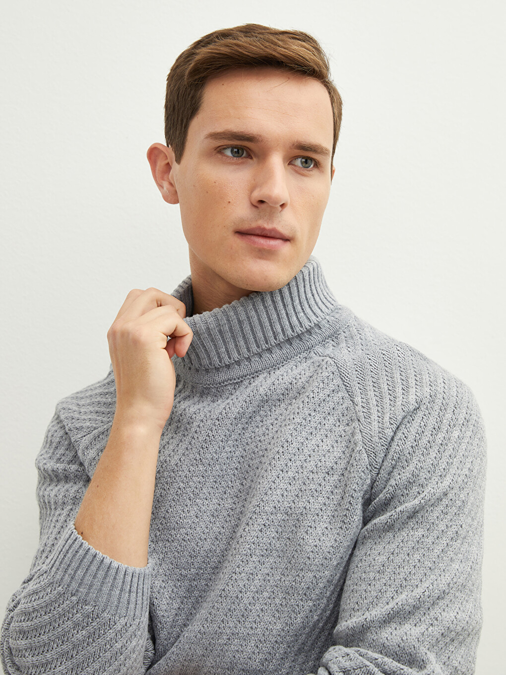 Turtleneck Thick Knitwear Sweater-3