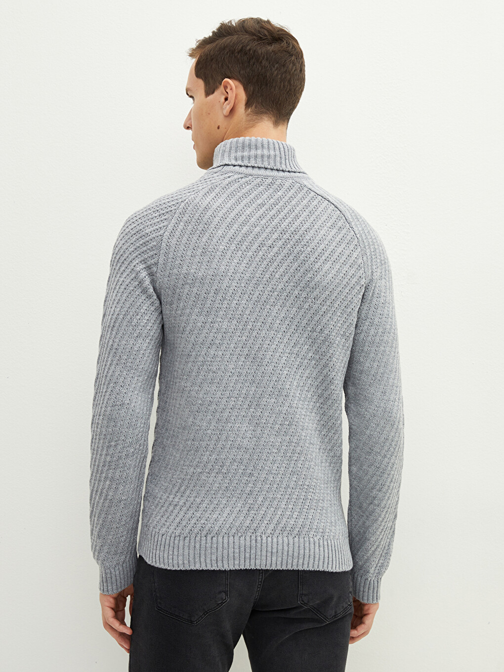 Turtleneck Thick Knitwear Sweater-4