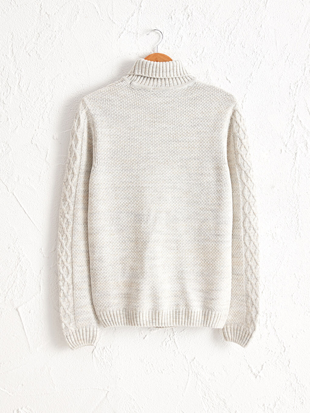 Gri Balıkçı Yaka Kendinden Desenli Triko Kazak-1