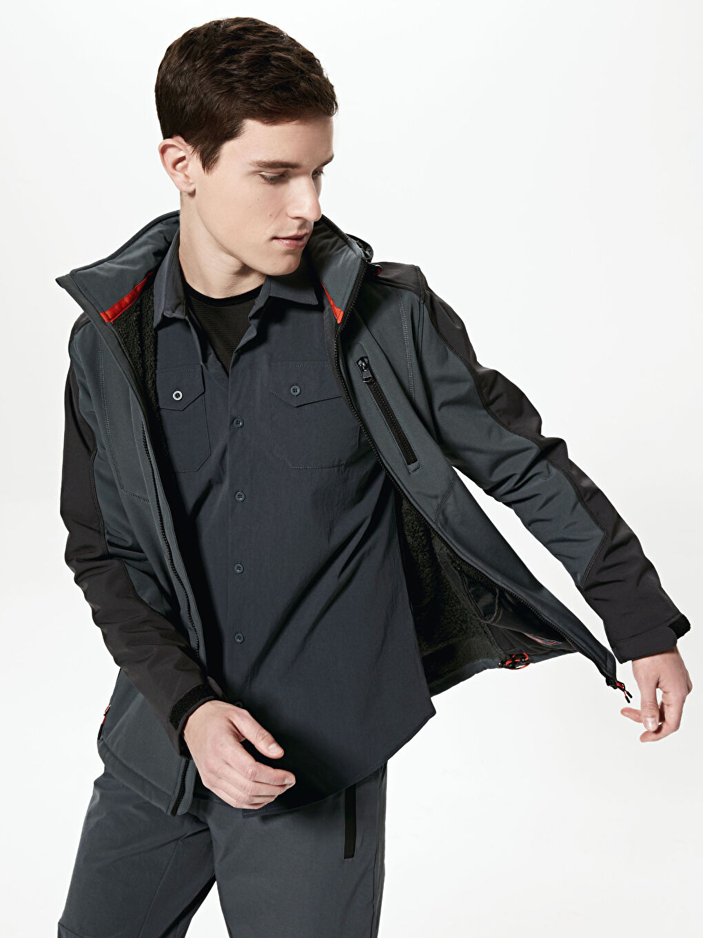 Coupe-vent à Capuche pour Hommes avec Col Cheminée