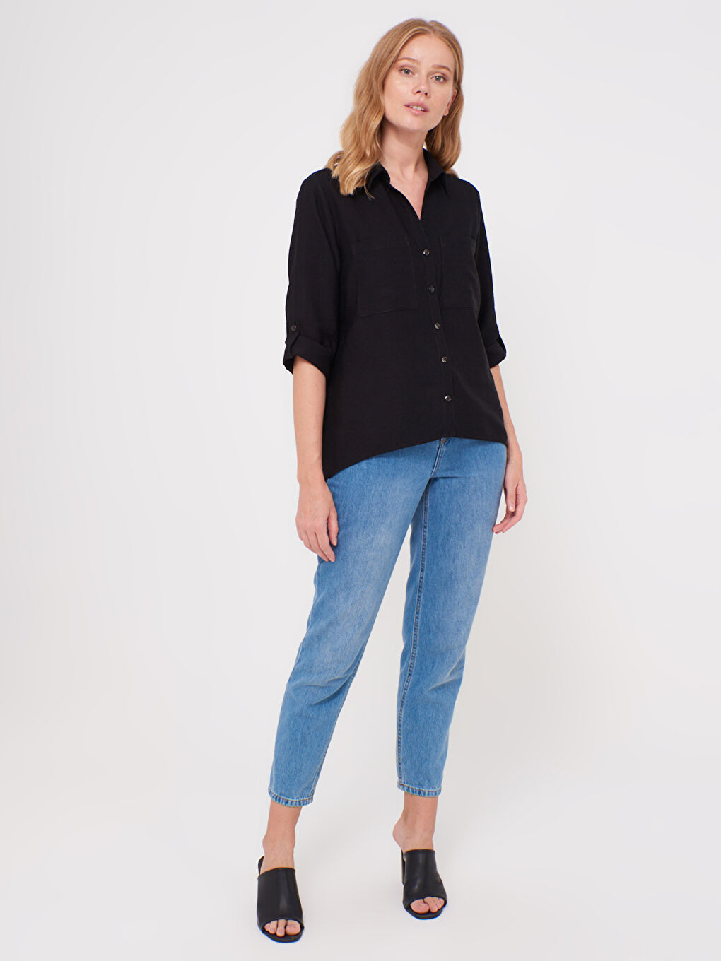 قميص نسائي طويل كم مستقيم بتفاصيل جيب دوببي-4