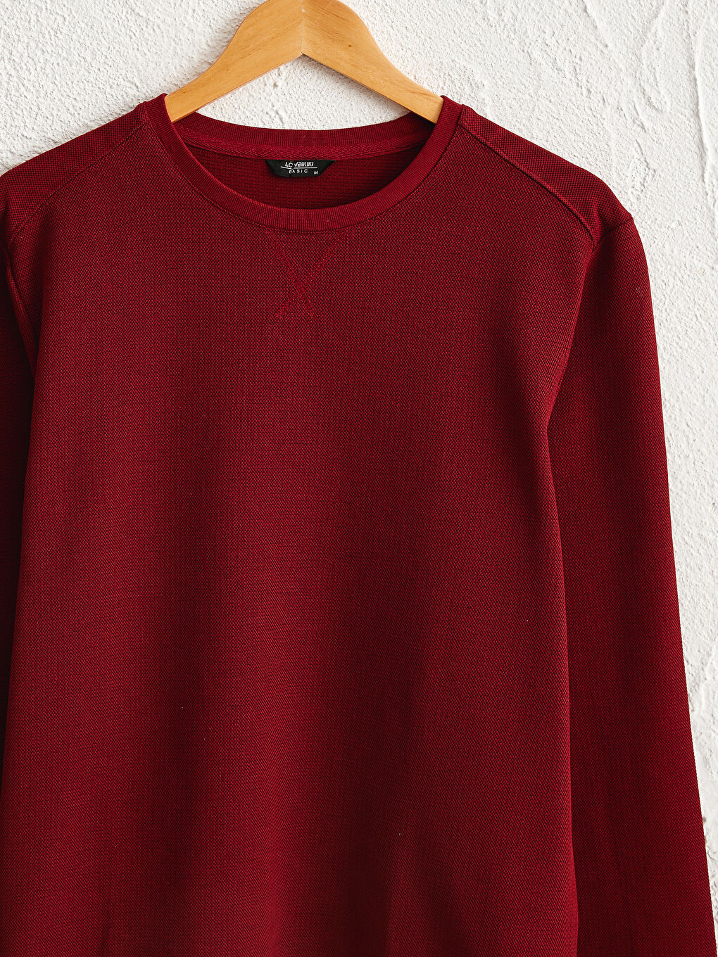 سويت شيرت سادة بياقة دائرية ومقاس مريح-2