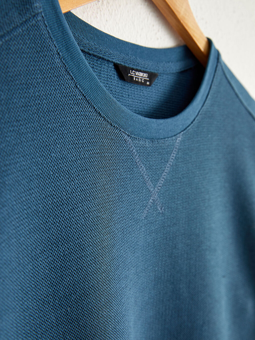 Comfortable Fit Crew Neck Basic Sweatshirt-1