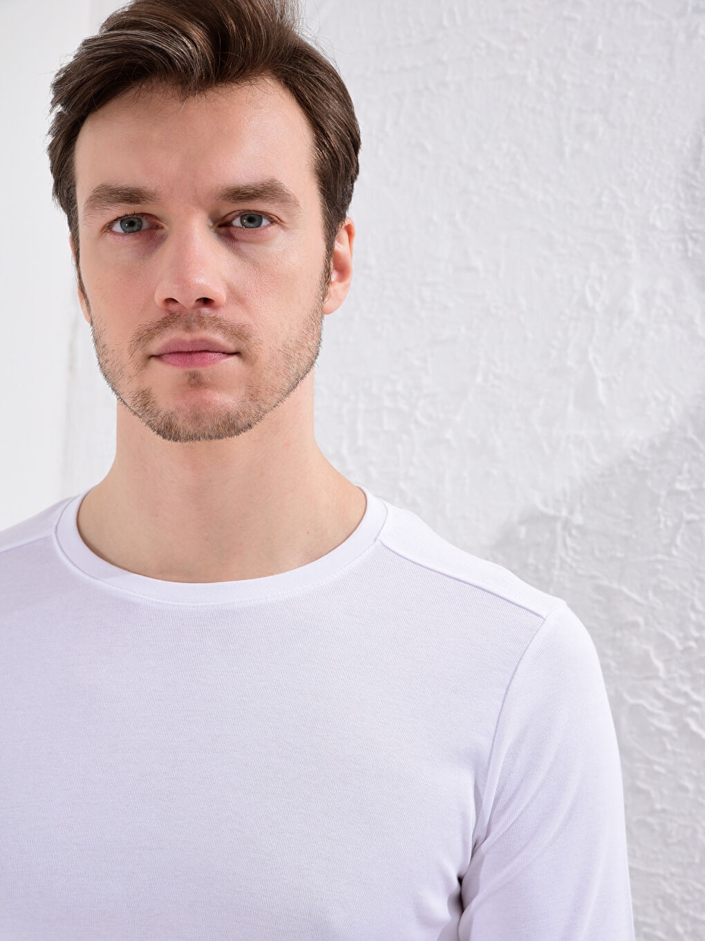 تيشيرت كم طويل أساسي بياقة دائرية-4