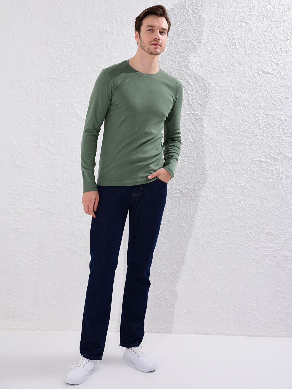 Crew Neck Basic Long Sleeve T-shirt-1