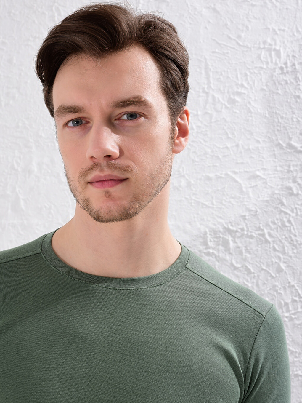 Crew Neck Basic Long Sleeve T-shirt-3
