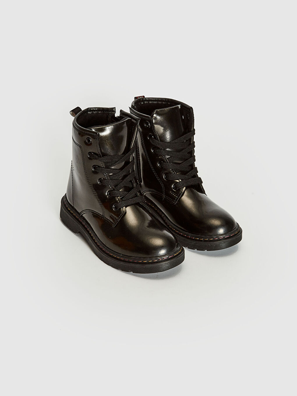 Siyah Kız Çocuk Bağcıklı Parlak Bot-1