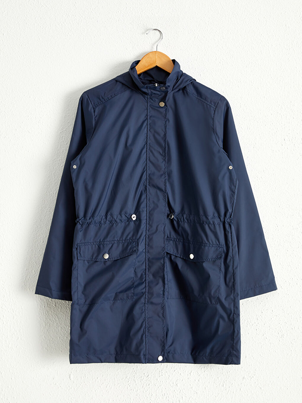 Lacivert Beli Büzgü Detaylı Kapüşonlu Mont