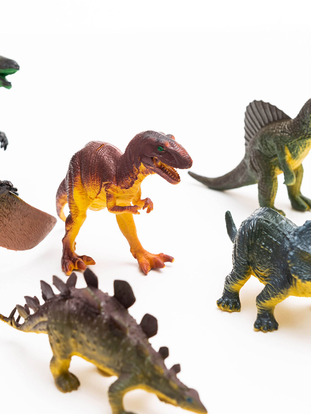 dinosaur igračka komplet-1