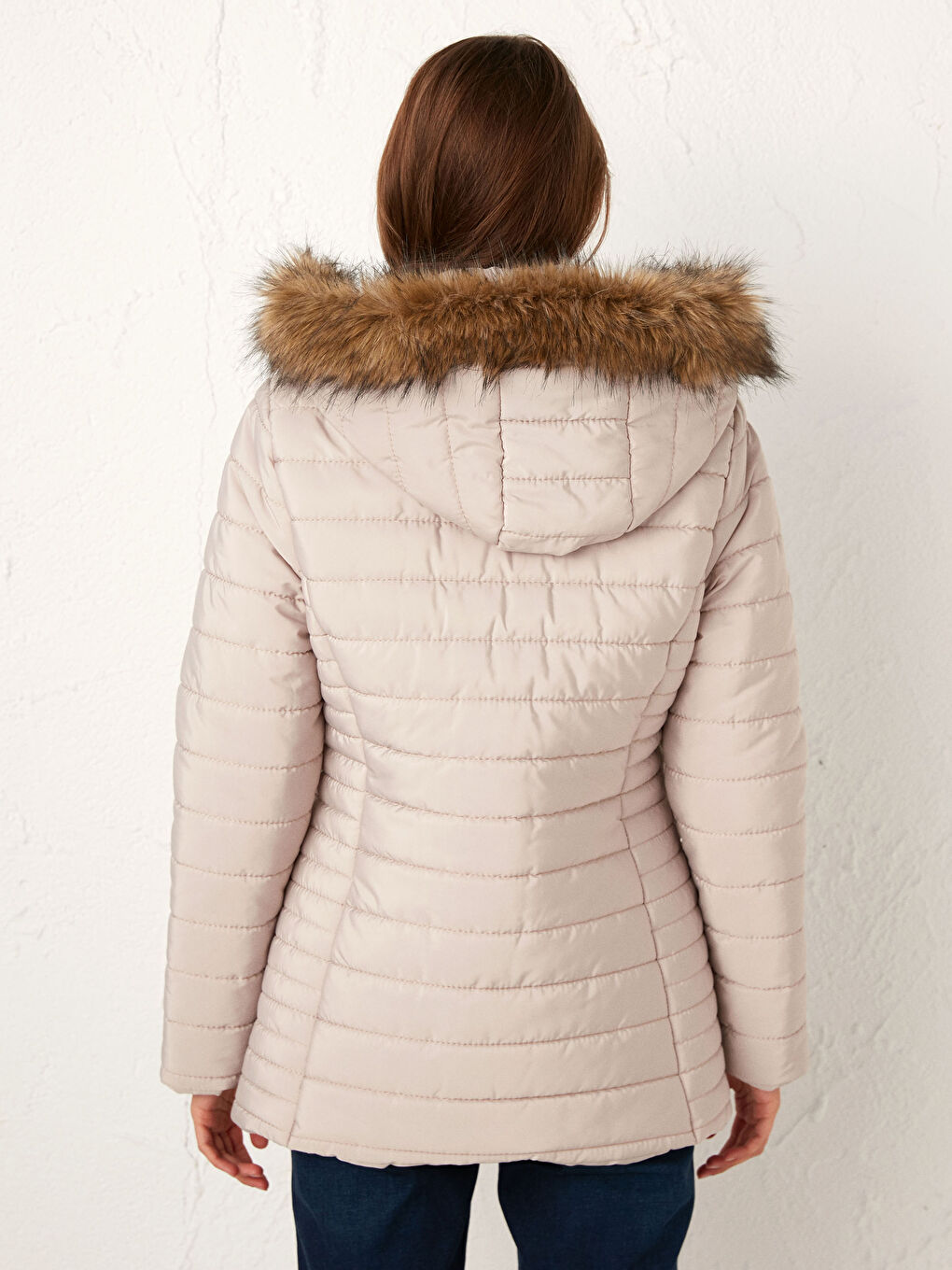 Bej Kapüşonlu Uzun Kollu Kadın Kapüşonlu Şişme Mont-6