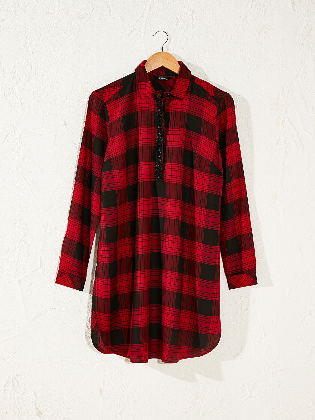 Туника с отложным воротником и длинным рукавом для женщин