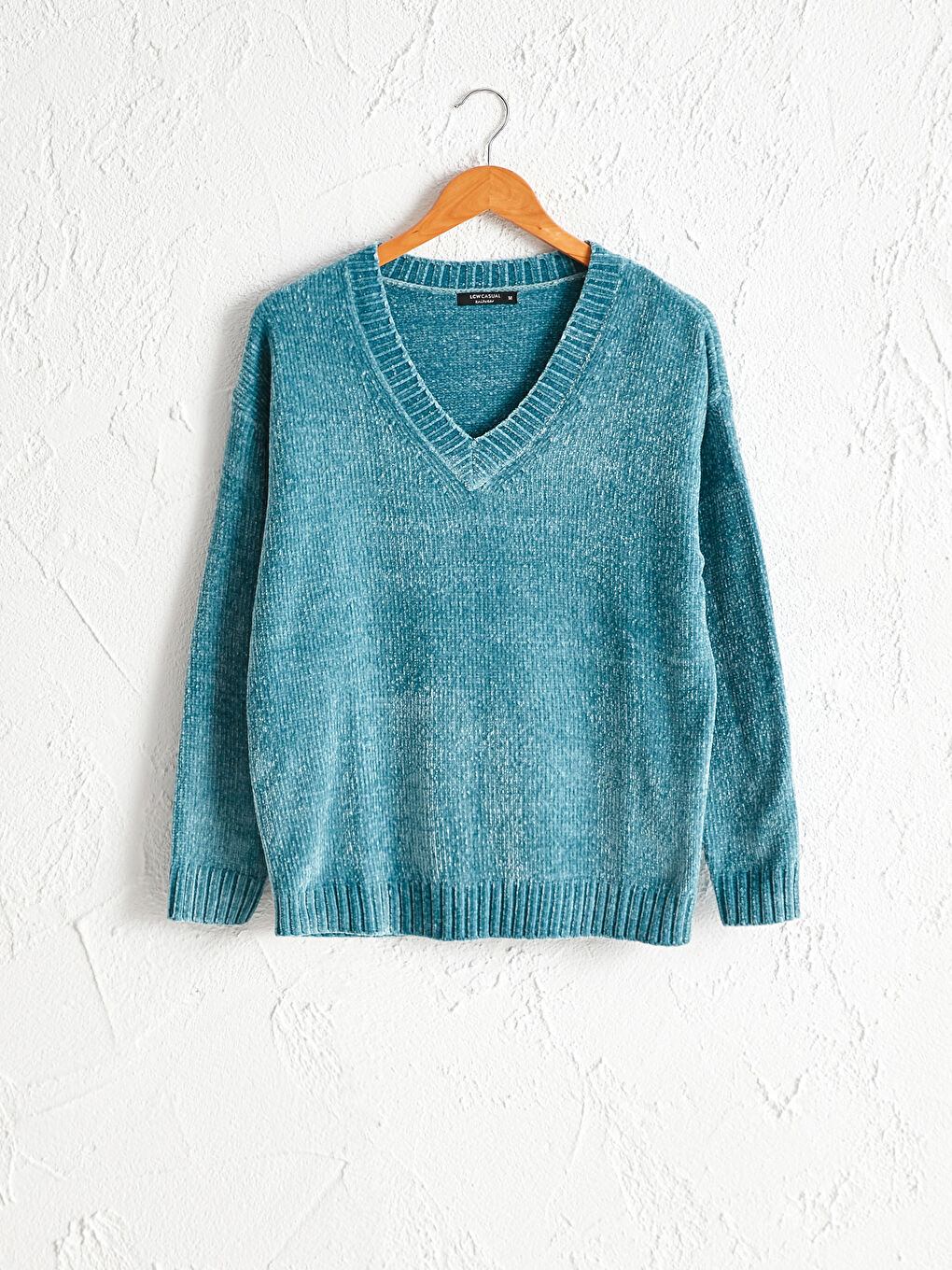 Кең қалың шенильді жемпір