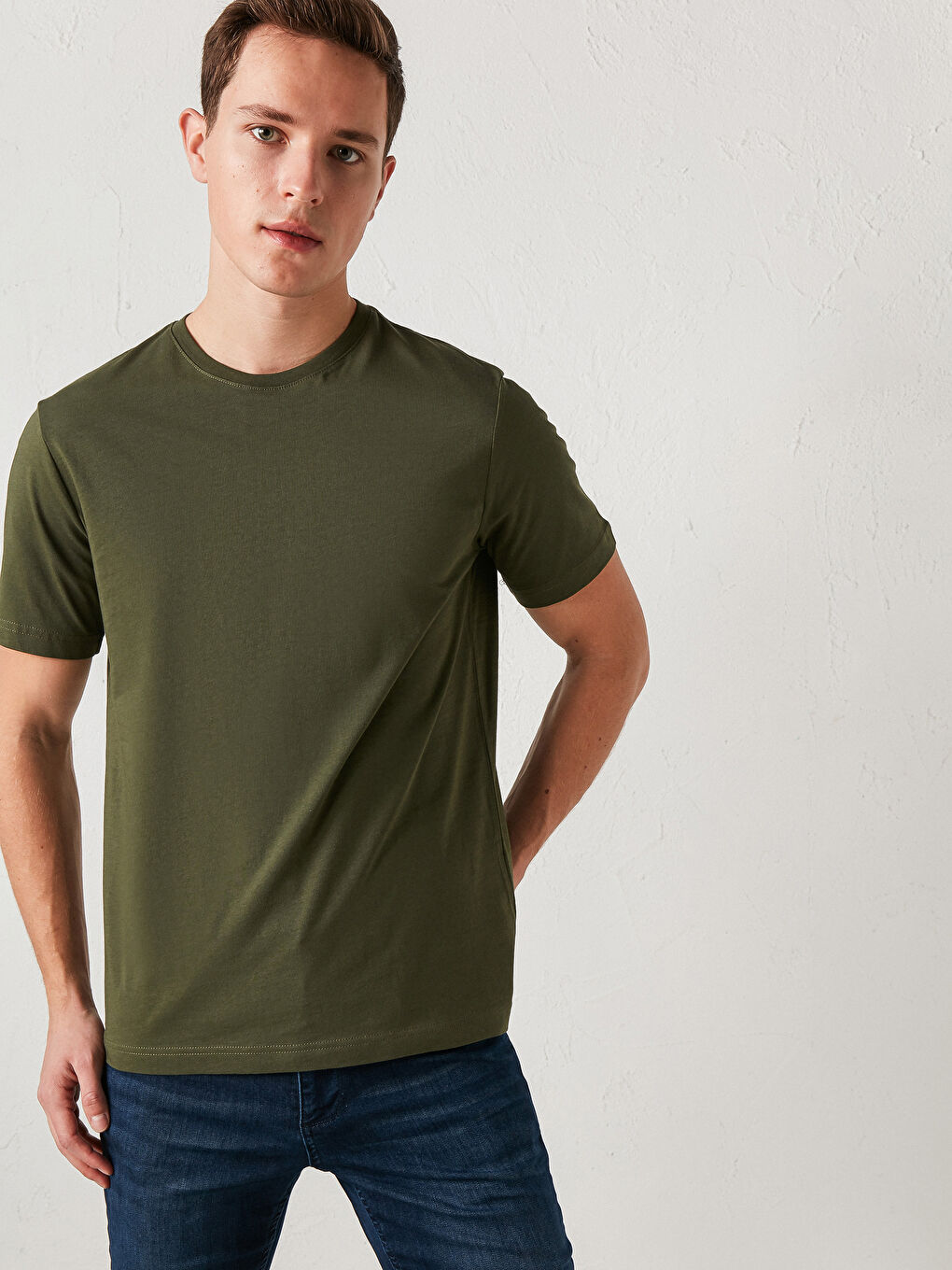 Haki Bisiklet Yaka Basic Kısa Kollu Tişört-1