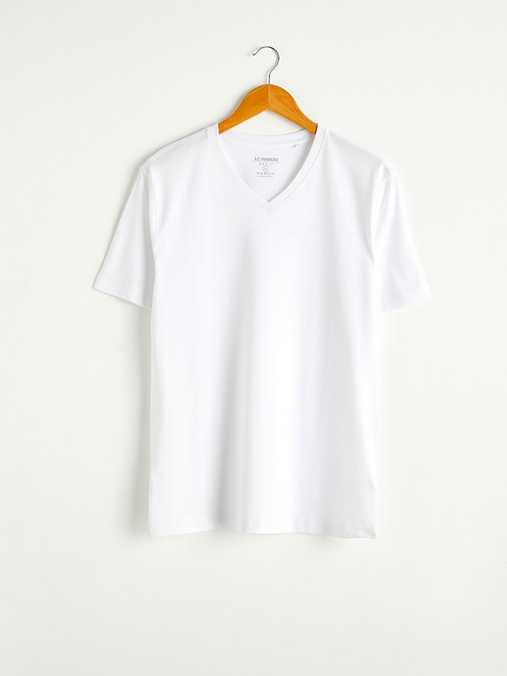 Удобная Футболка с V-образным Вырезом Базовая