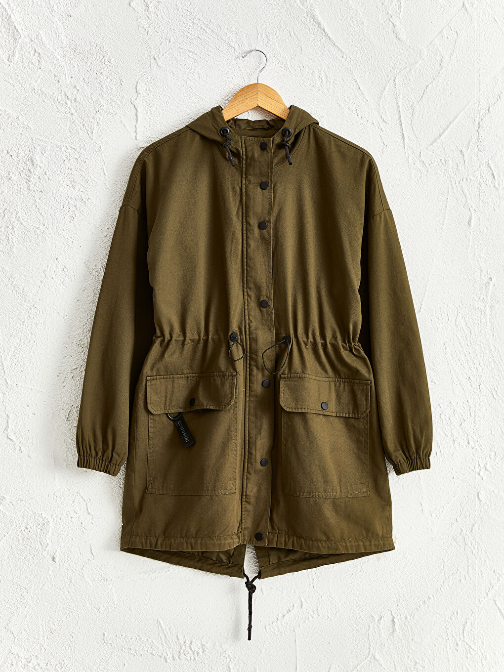 Haki Kapüşonlu Uzun Kollu Gabardin Kadın Kapüşonlu Parka-1