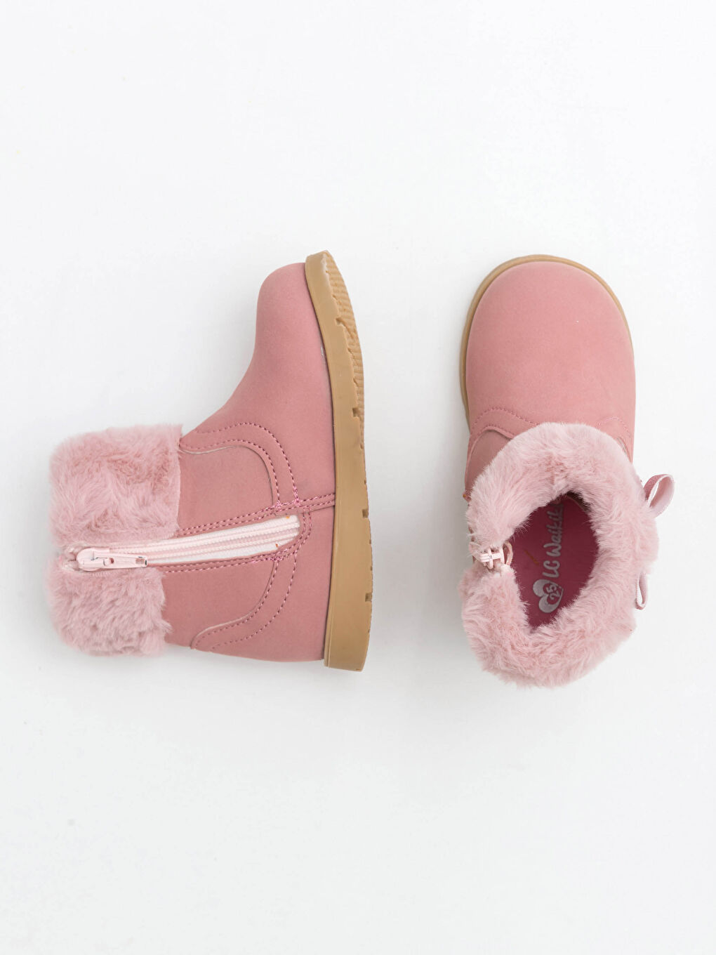 ჩვილი გოგონა ვარდისფერი ჩექმები-1