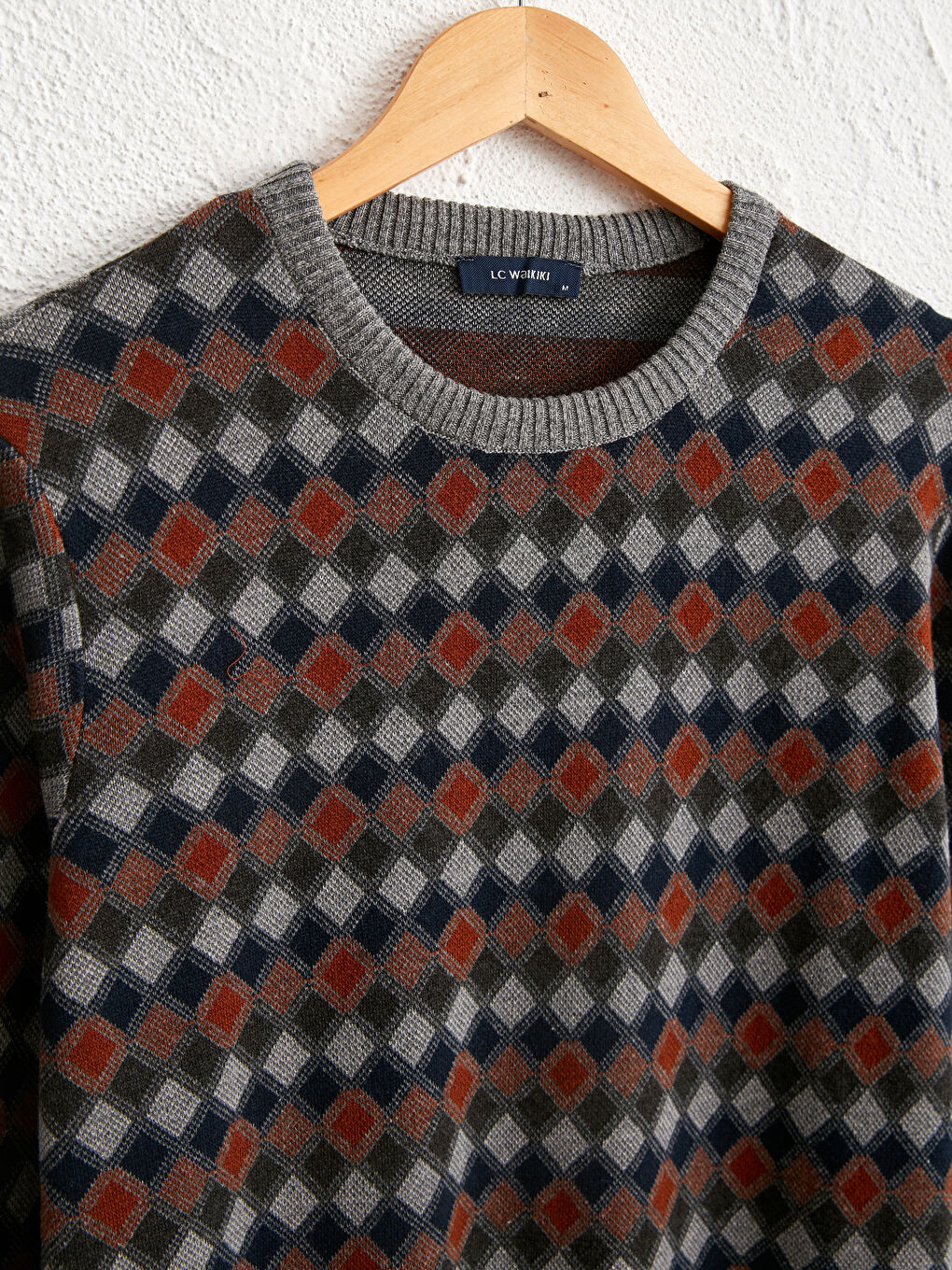 LCWAIKIKI Classic Crew Neck Argyle Lightweight Tricot Jumper -0W6918Z8-HVG