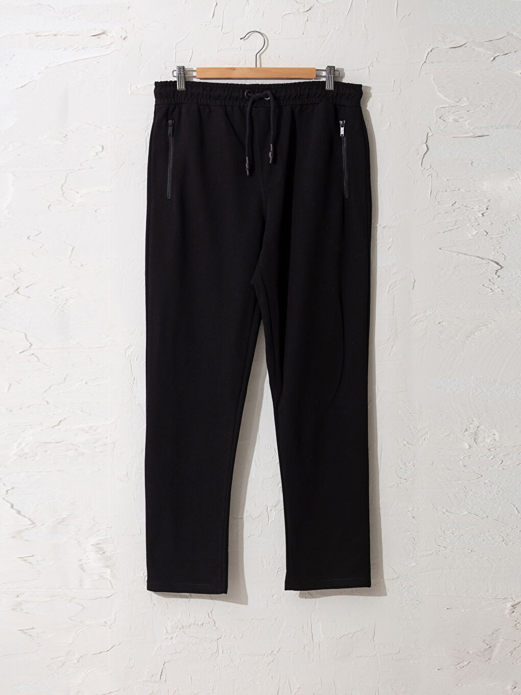 Standard Fit Sweatpants