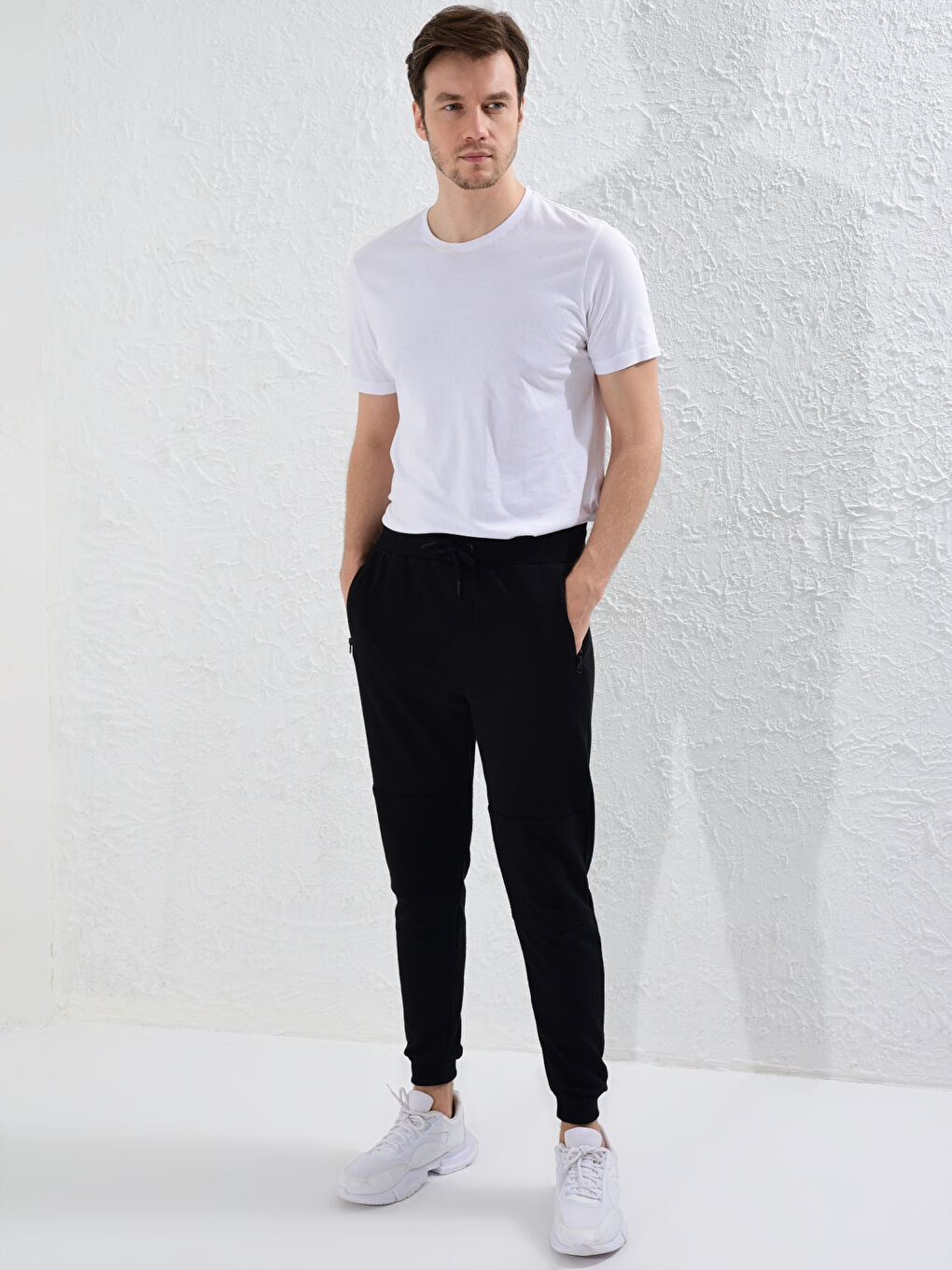 Siyah Slim Fit Erkek Jogger Eşofman Altı