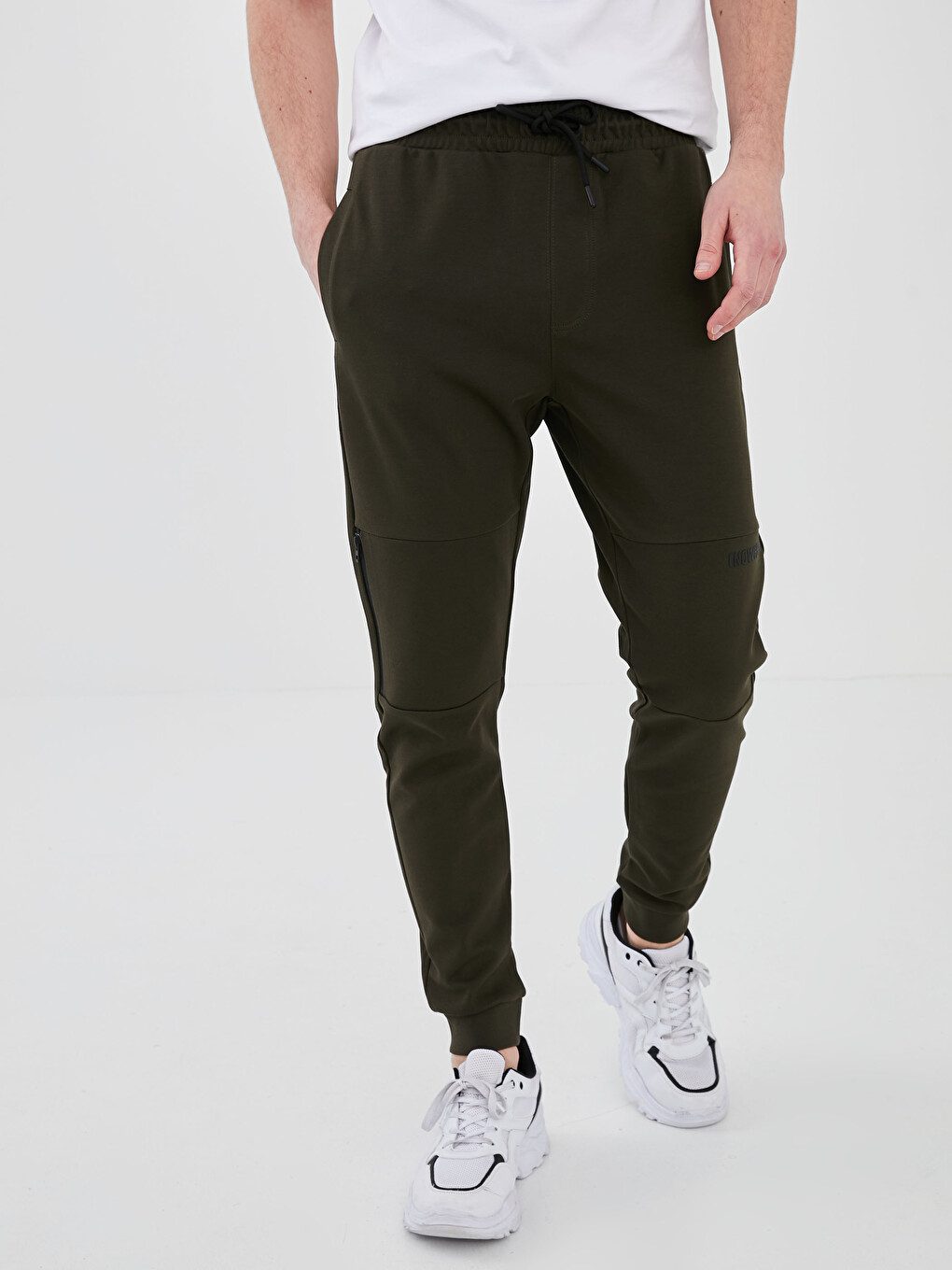 Slim Fit Jogger Sweatpants-2