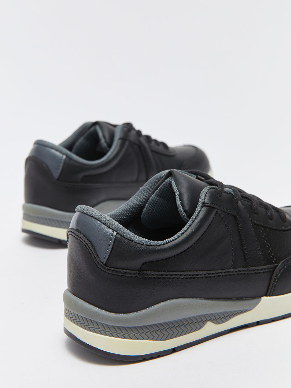 Boy’s Lace-up Trainers-4