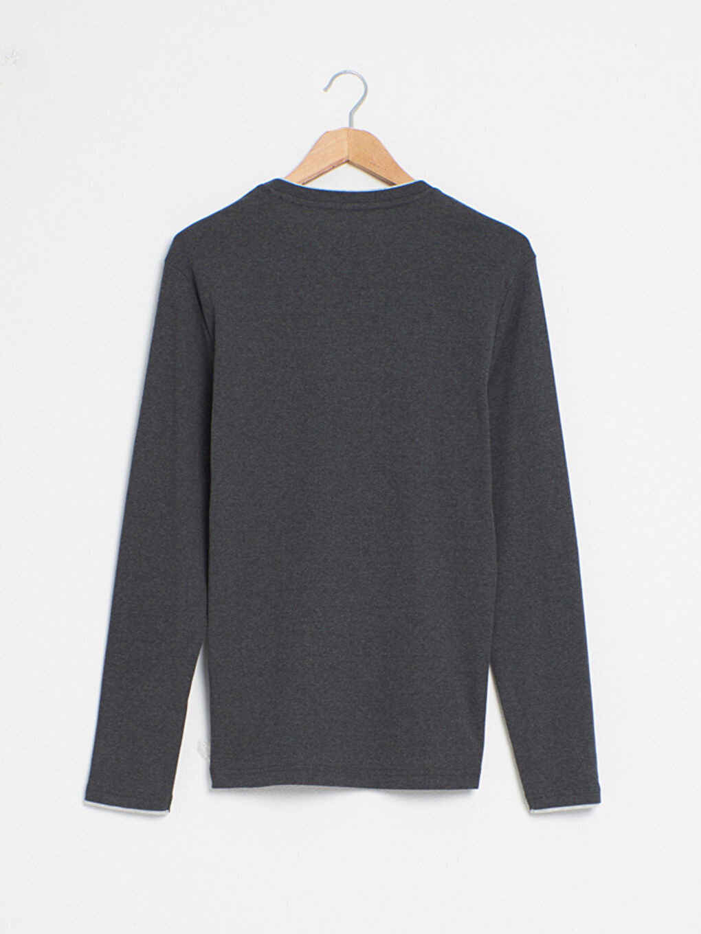 Standard Mold Crew Neck Undershirt-1