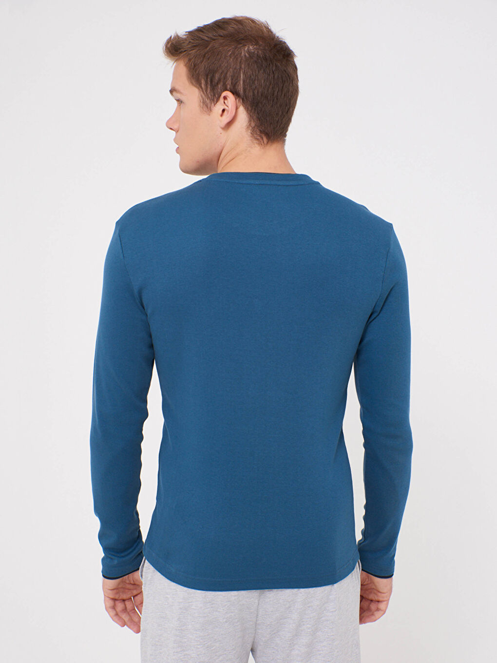 Gilet Col Rond Coupe Standard-1