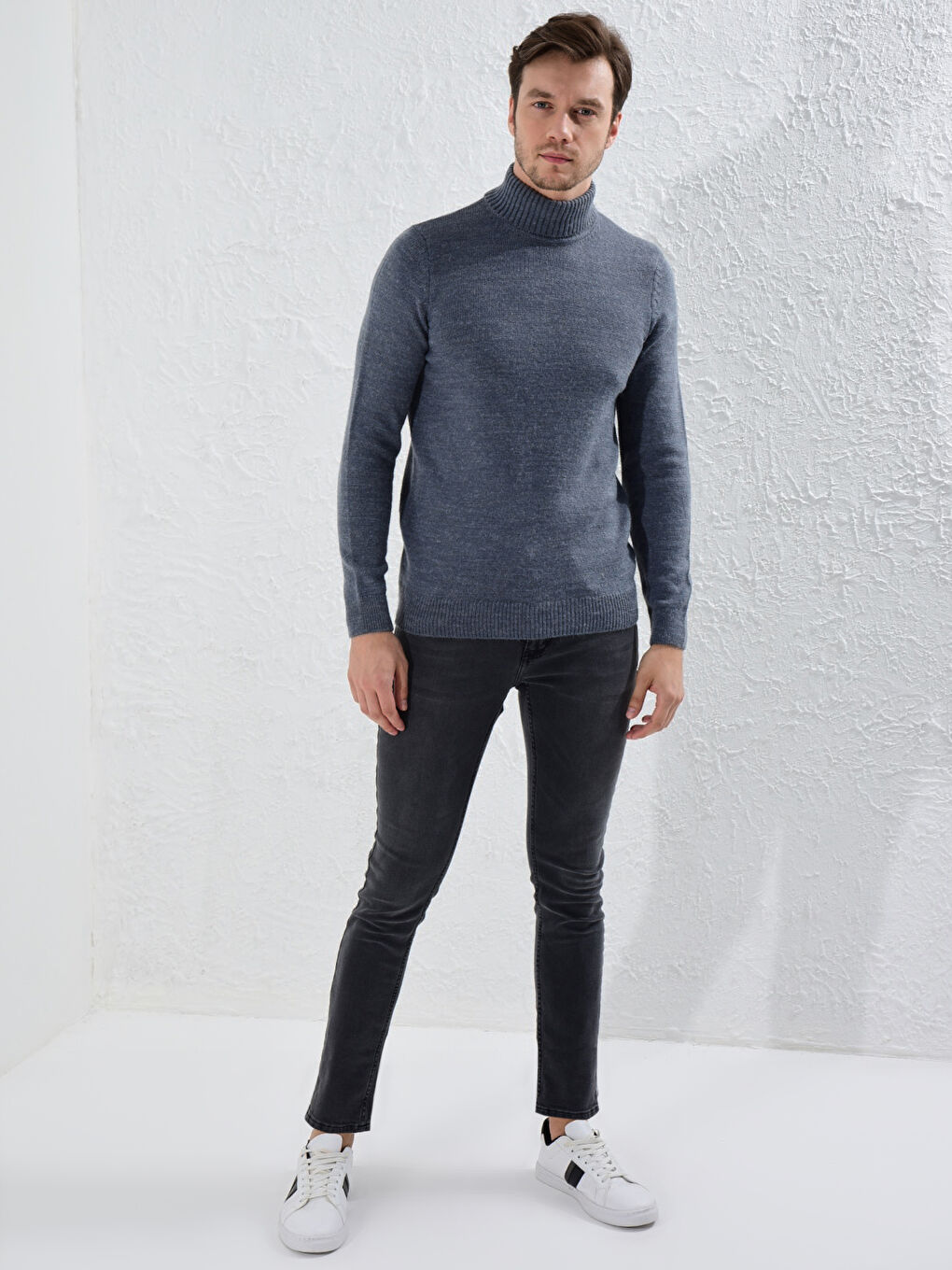 Биік жағалы қарапайым ауыр трикотаж жемпір-1