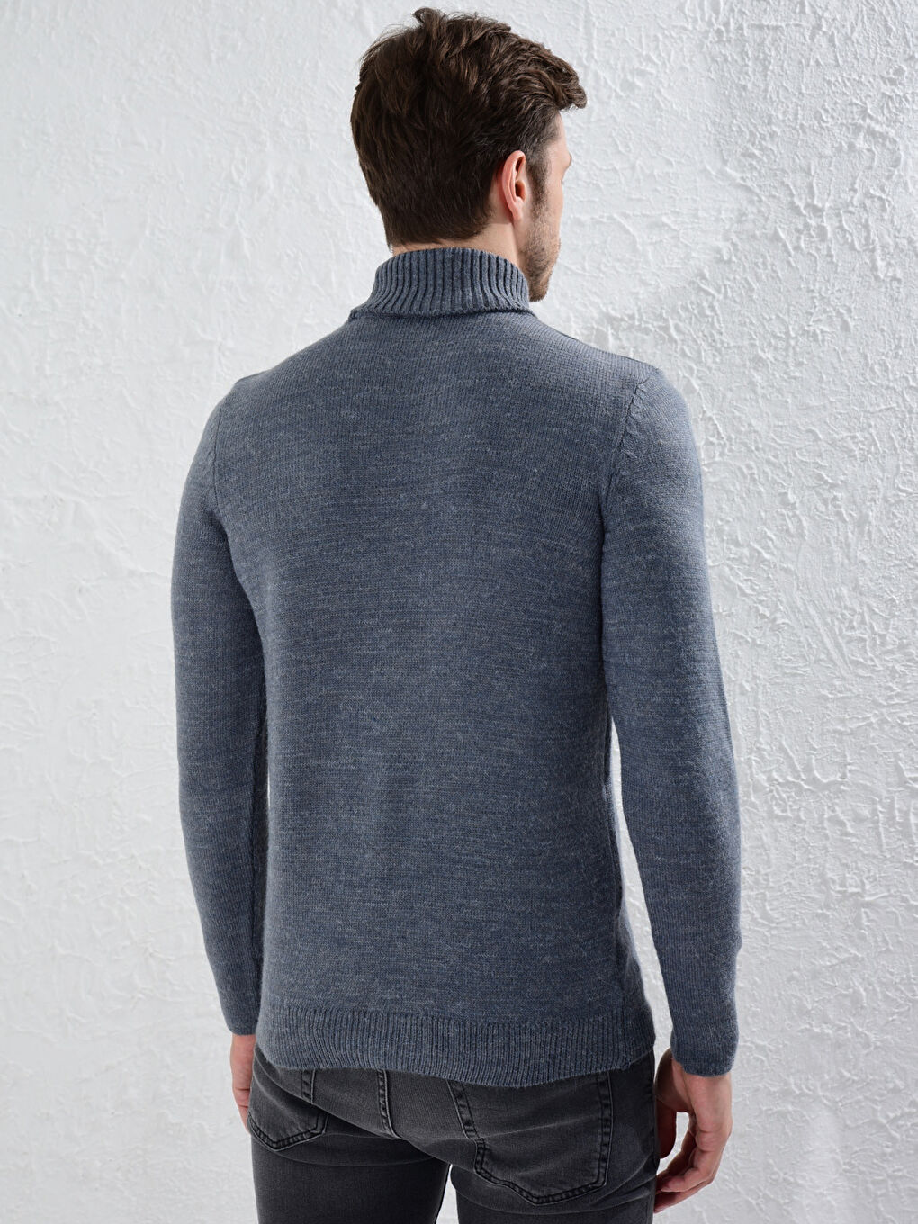 Биік жағалы қарапайым ауыр трикотаж жемпір-2