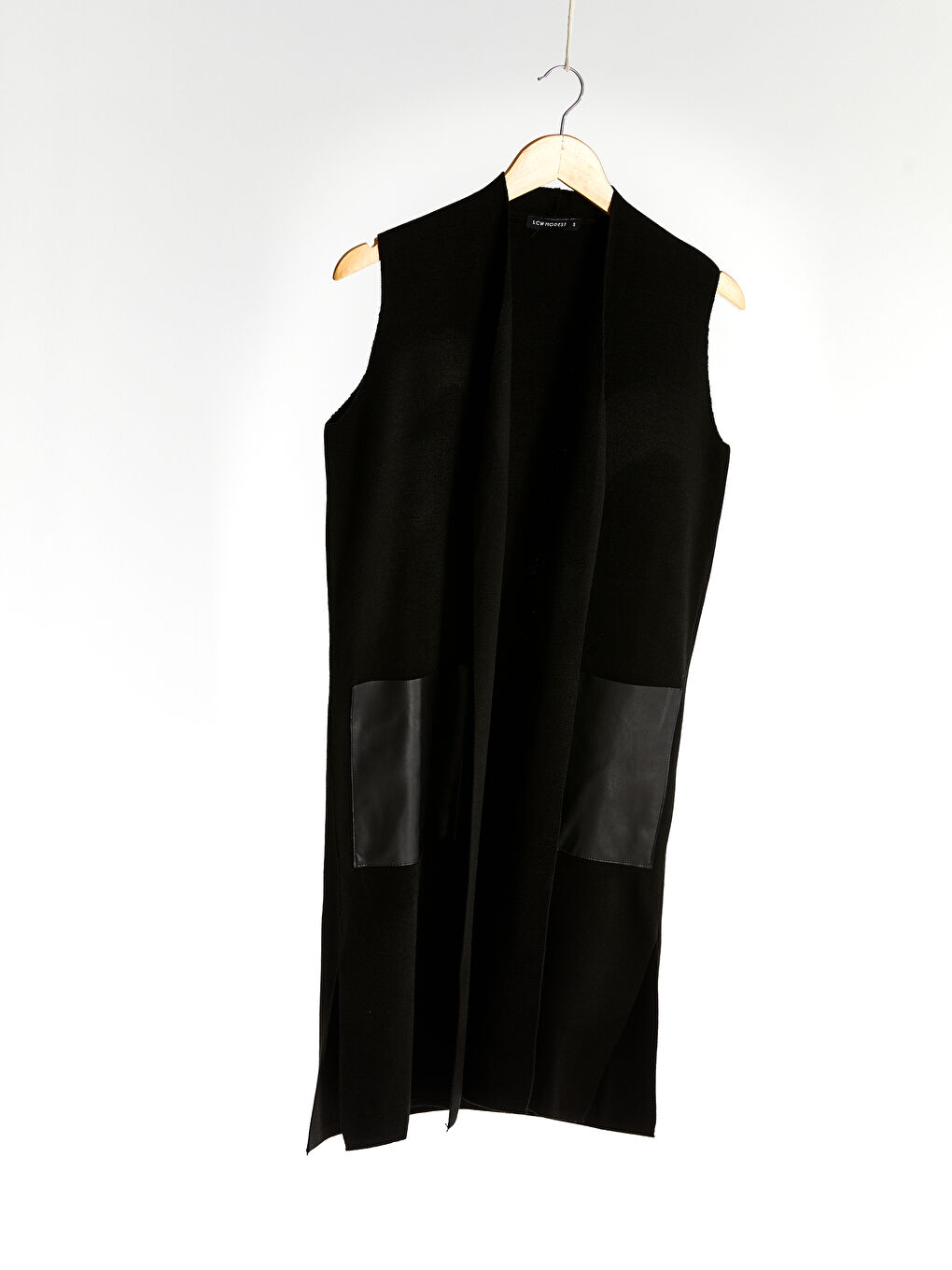 Siyah Cep Detaylı İnce Triko Yelek-1