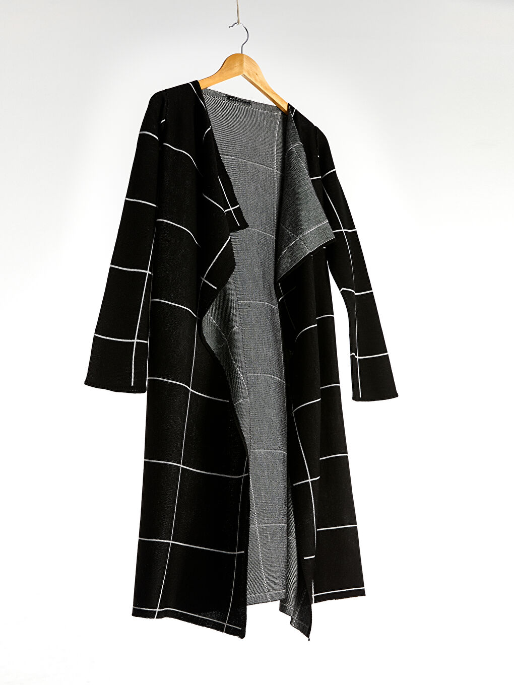 Cardigan en Maille Fine à Carreaux-1