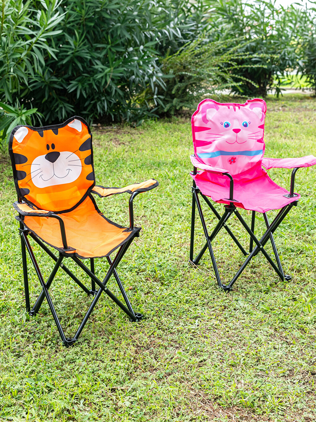 LCW JOY Girl's Printed Camping Chair - 0W7774Z4-QBC - LC Waikiki