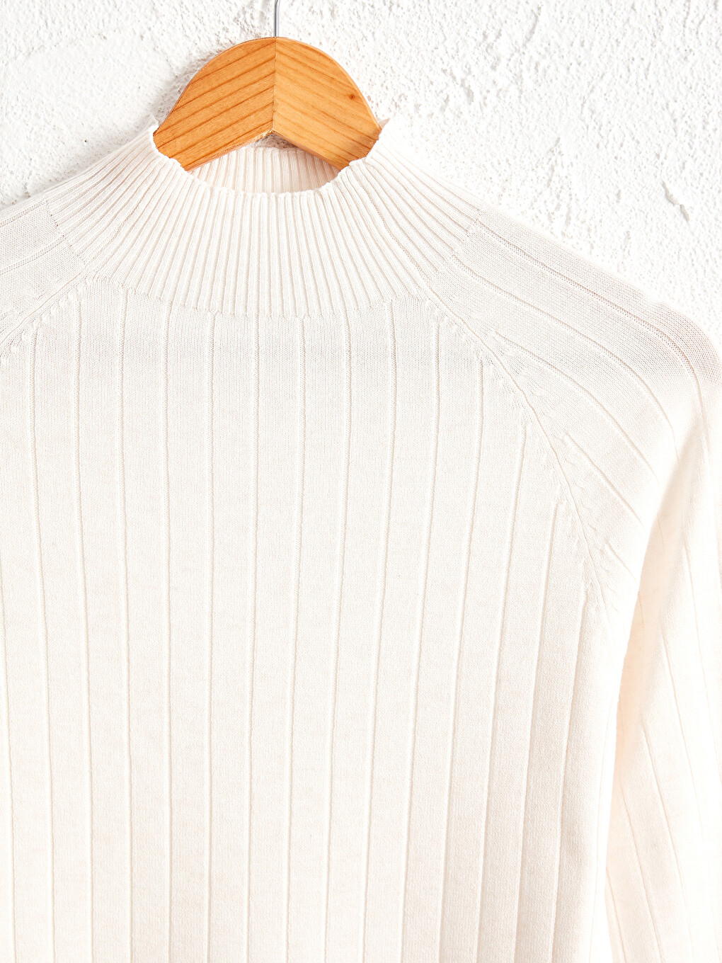 Half Turtleneck Thin Knitwear Sweater-2