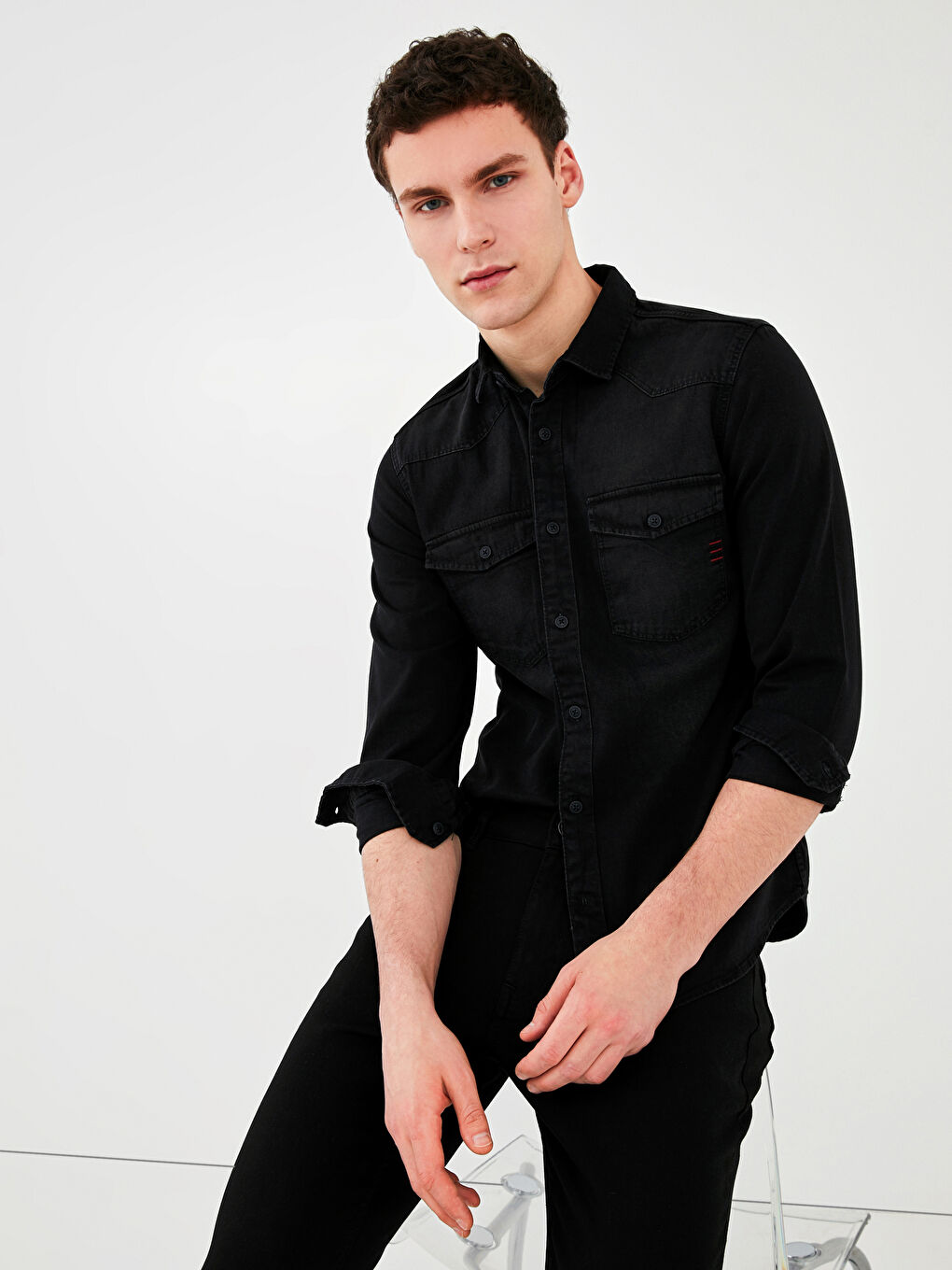 Slim Fit Long Sleeve Men's Denim Shirt-5