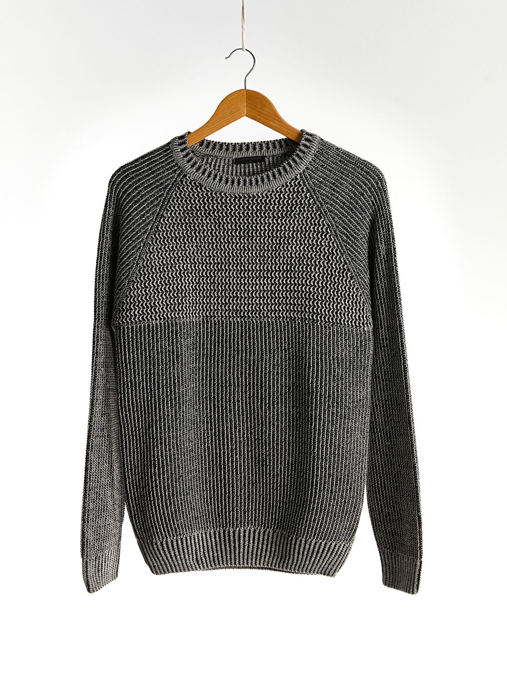 Пуловер с кръгло деколте от акрилно трико-1