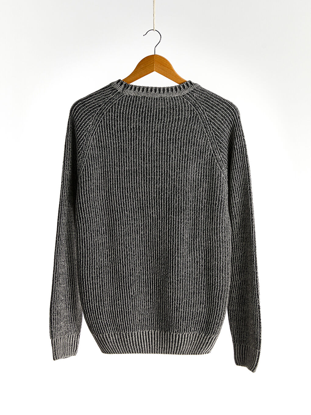 Пуловер с кръгло деколте от акрилно трико-2