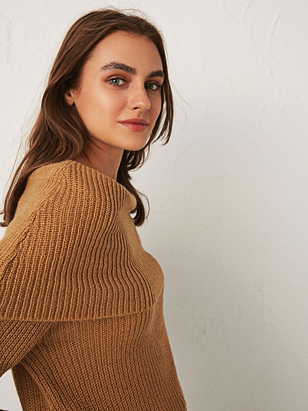 Bej Uzun Kollu Kadın Kalın Triko Kazak-4