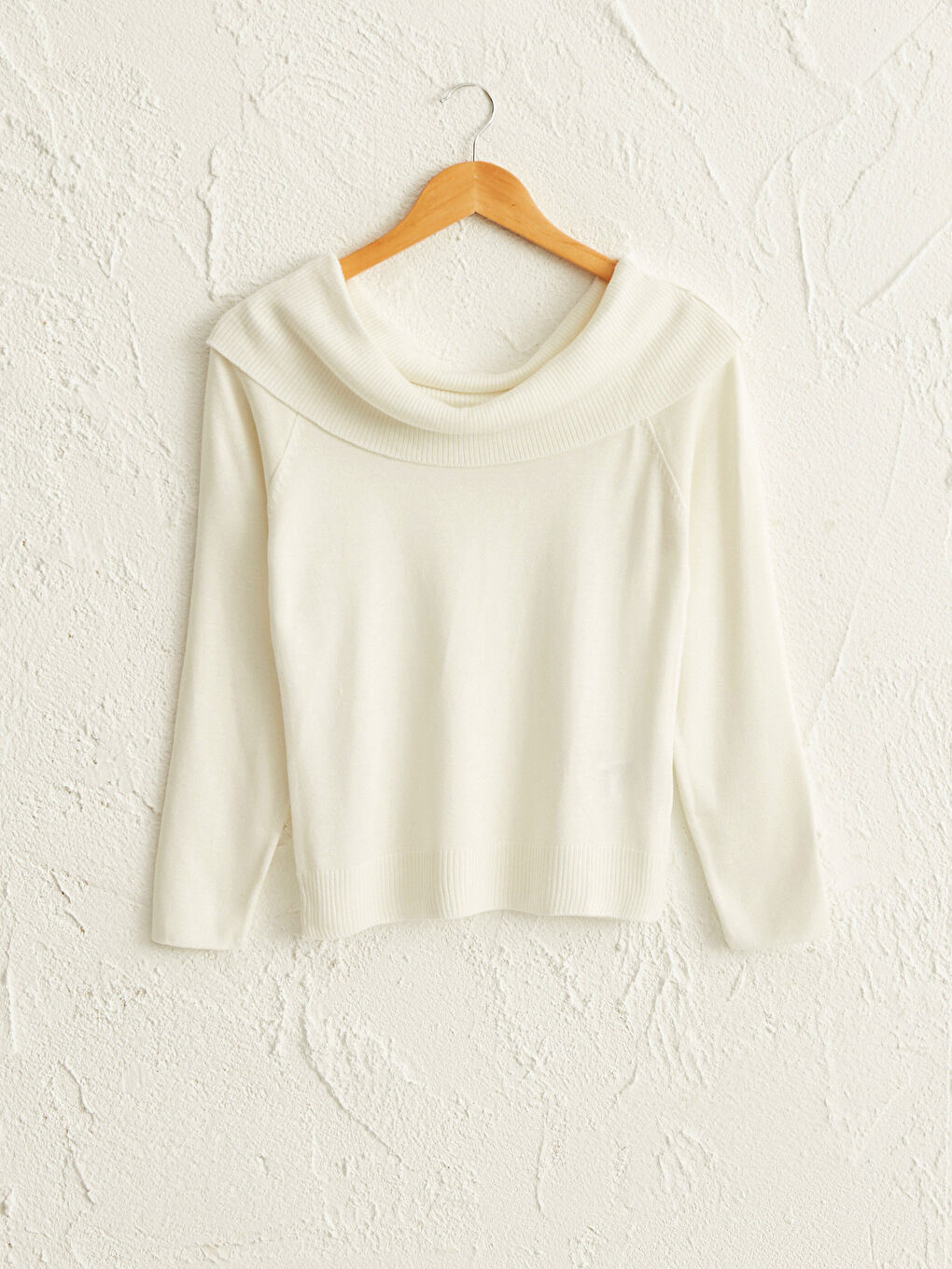 Bootsausschnitt Strickpullover