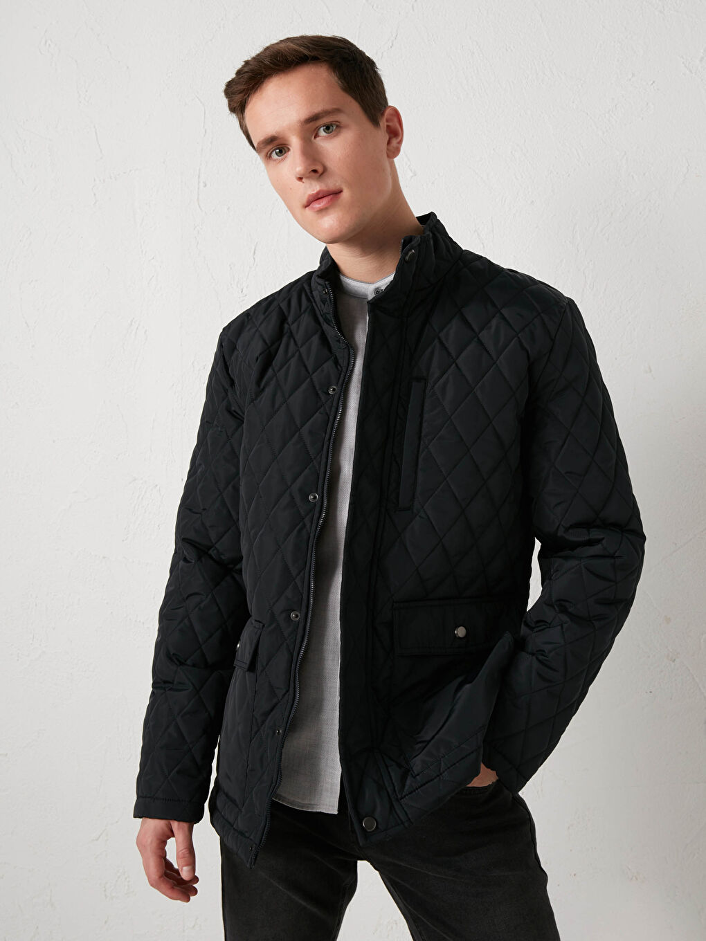 Lacivert Rahat Kalıp Dik Yaka Erkek Şişme Mont-1