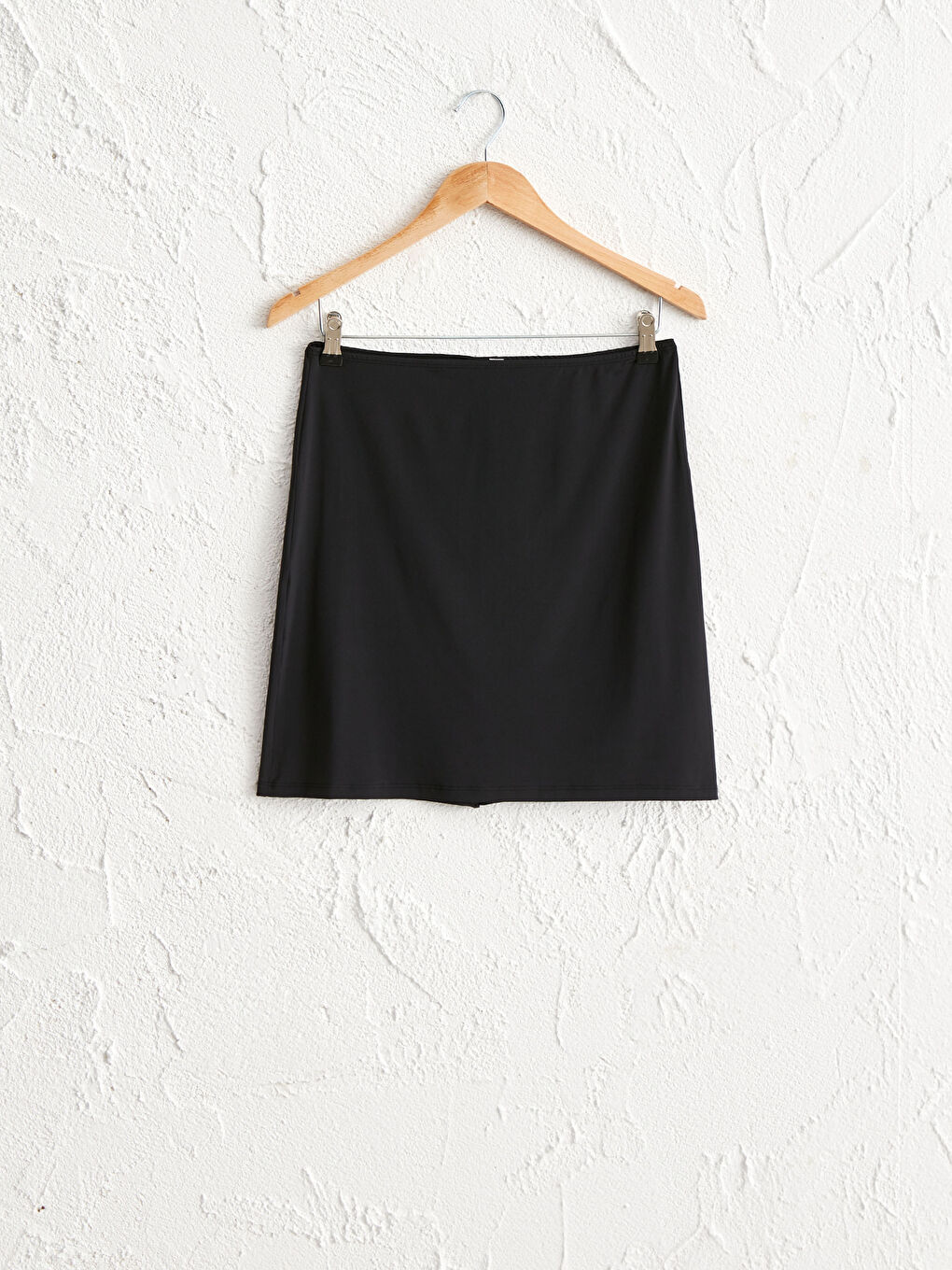 Siyah Kadın Jüpon Etek